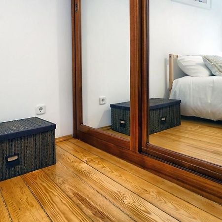 Ferienwohnung Apolonia Train Spot Lissabon Exterior foto